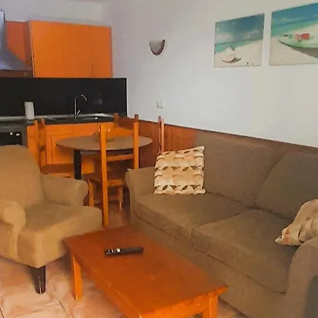 Directo A La Arena De La Playa Del Cotillo, Lagos Διαμέρισμα *